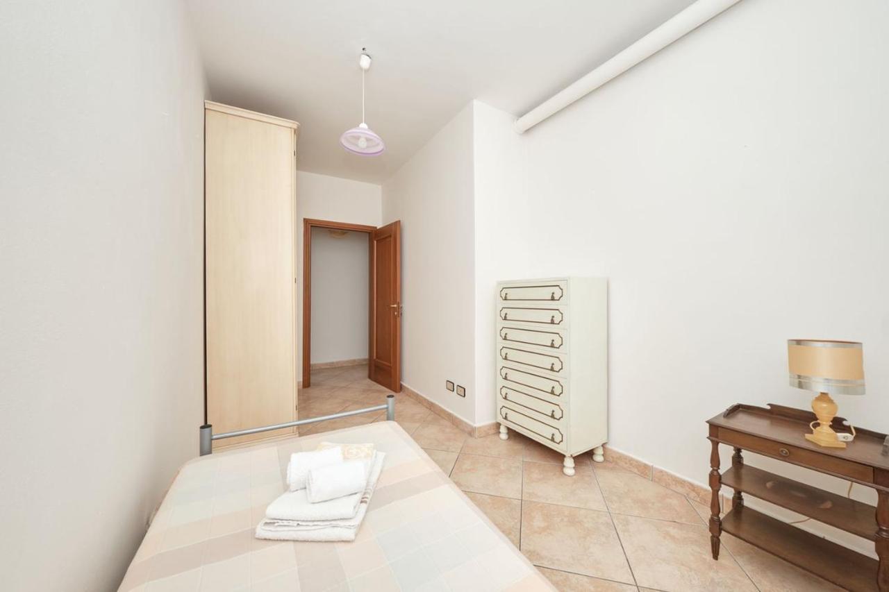 Appartamento Floriana Desenzano del Garda Exterior foto